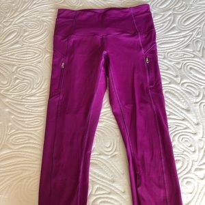 EUC Lululemon pants and sports bra